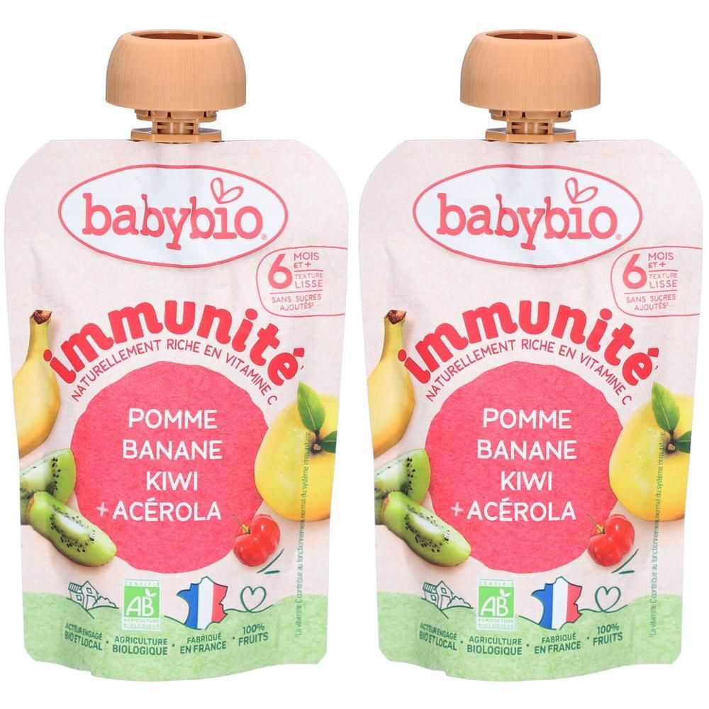 Deux gourdes Babybio. Inscription Immunité, Pomme Banane Kiwi + Acerola. Certifications et mention 6+ mois. Bouchon beige.