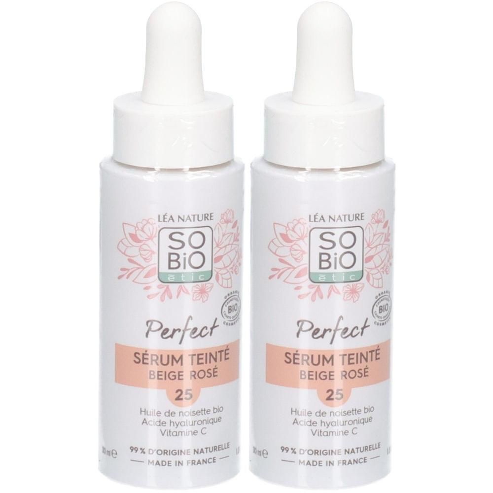 Deux flacons de So Bio Etic Perfect Sérum Teinté. Flacons blancs avec bouchons blancs. Texte beige rosé, nom du produit et certification.