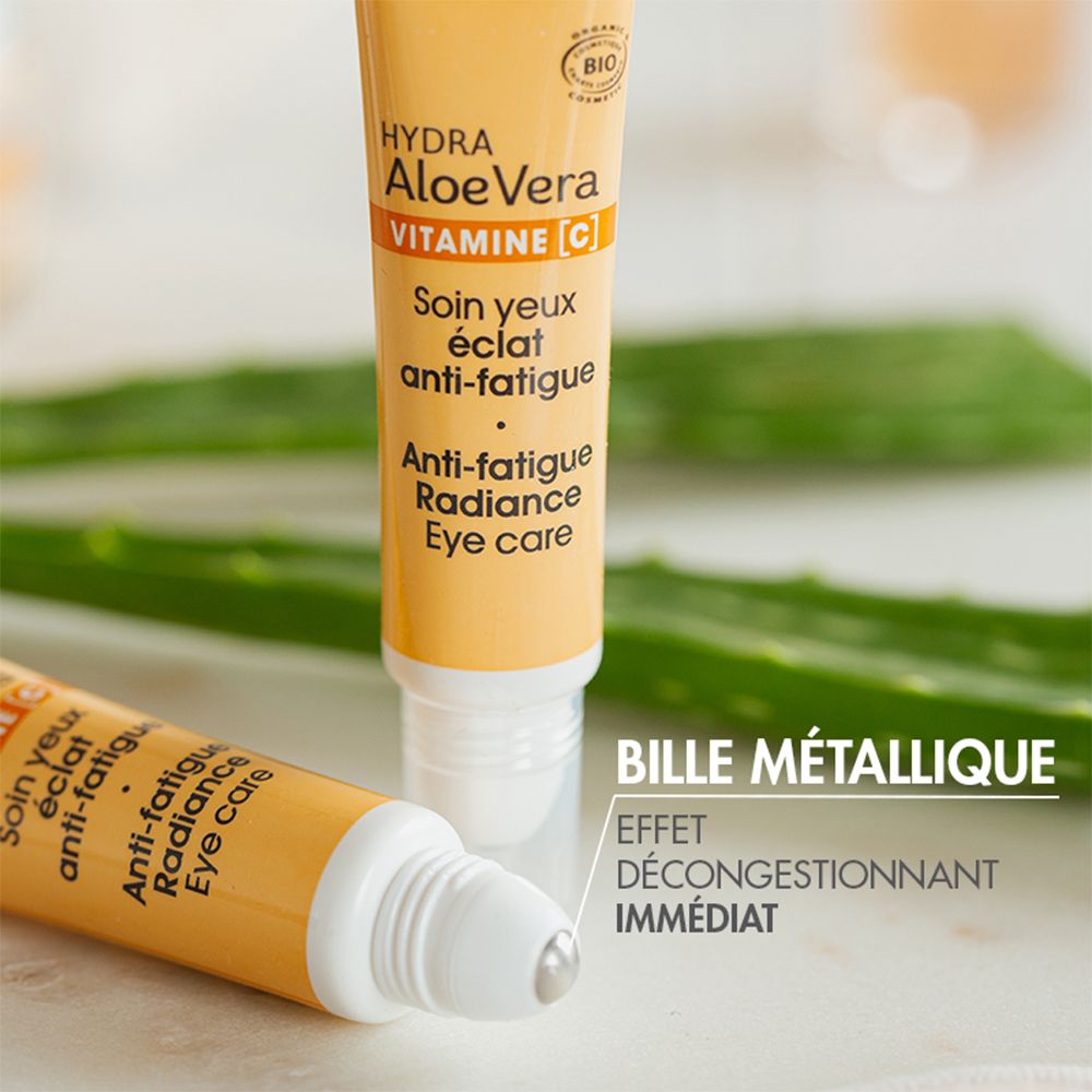 Tube de soin contour des yeux avec applicateur métallique rafraîchissant. Effet décongestionnant immédiat.