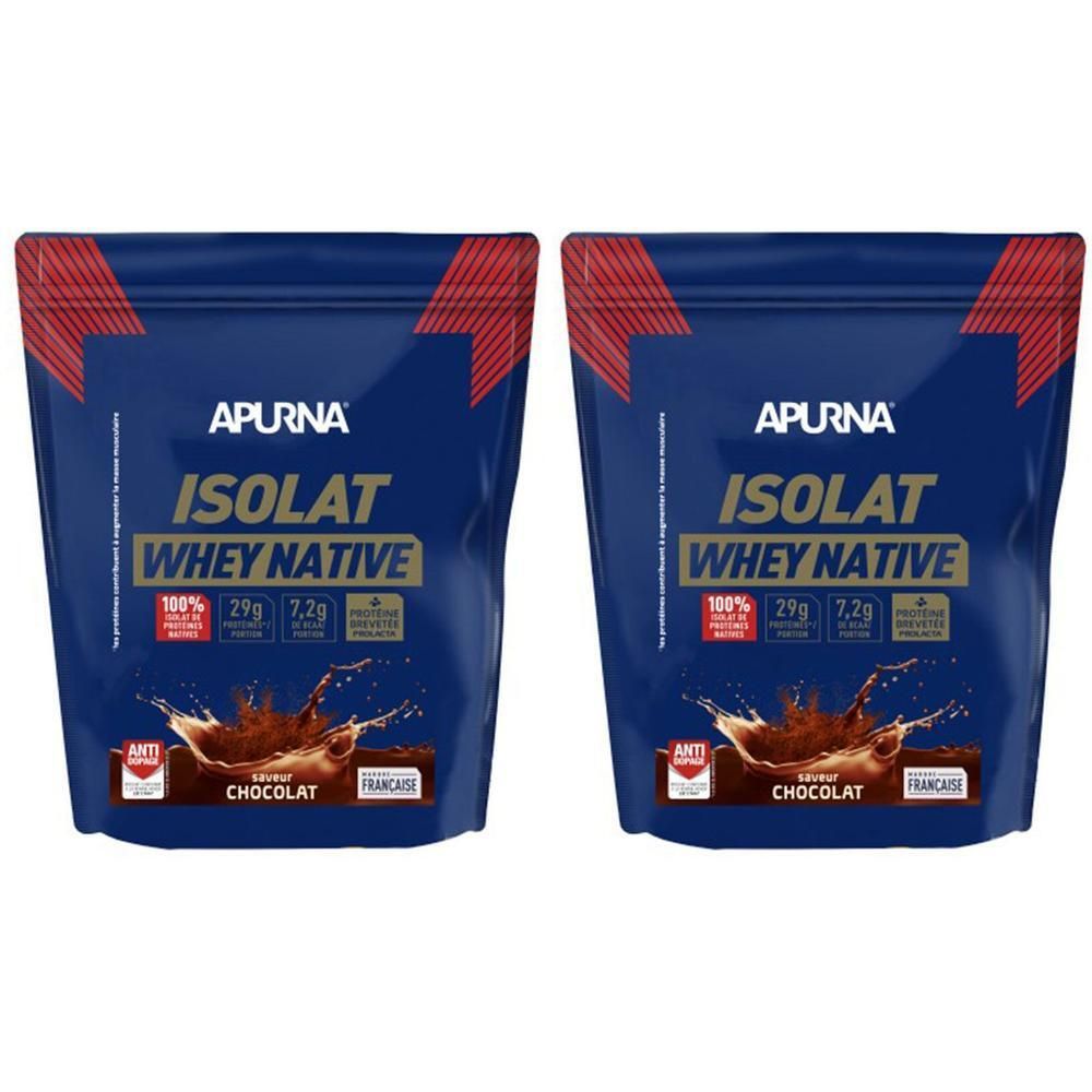 Deux sachets APURNA ISOLAT WHEY NATIVE. Emballage bleu avec détails rouges. Inscriptions: ISOLAT WHEY NATIVE, CHOCOLAT, FRANCAISE.