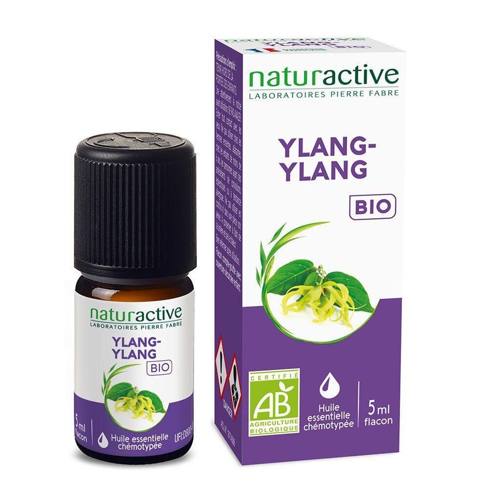 Flacon et boîte. Inscription Ylang-Ylang Bio. Certification AB. 5 ml.