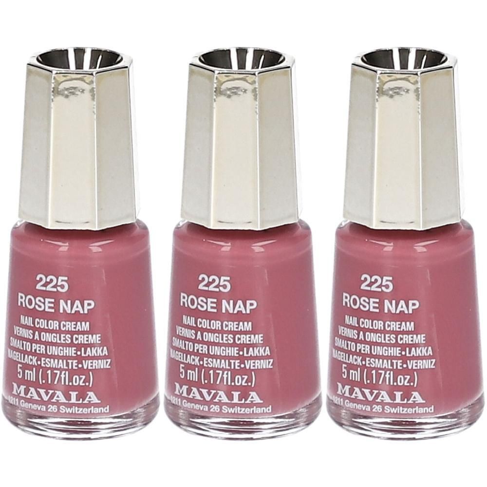Trois flacons de vernis à ongles roses. Inscription: 225 ROSE NAP, MAVALA. Bouchon argenté. 5 ml.