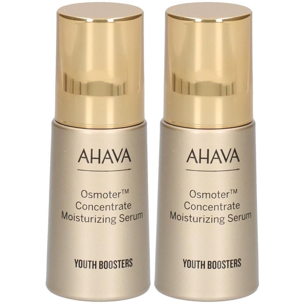 Deux flacons AHAVA Osmoter Concentrate Moisturizing Serum. Bouchons dorés, flacons beiges avec texte.