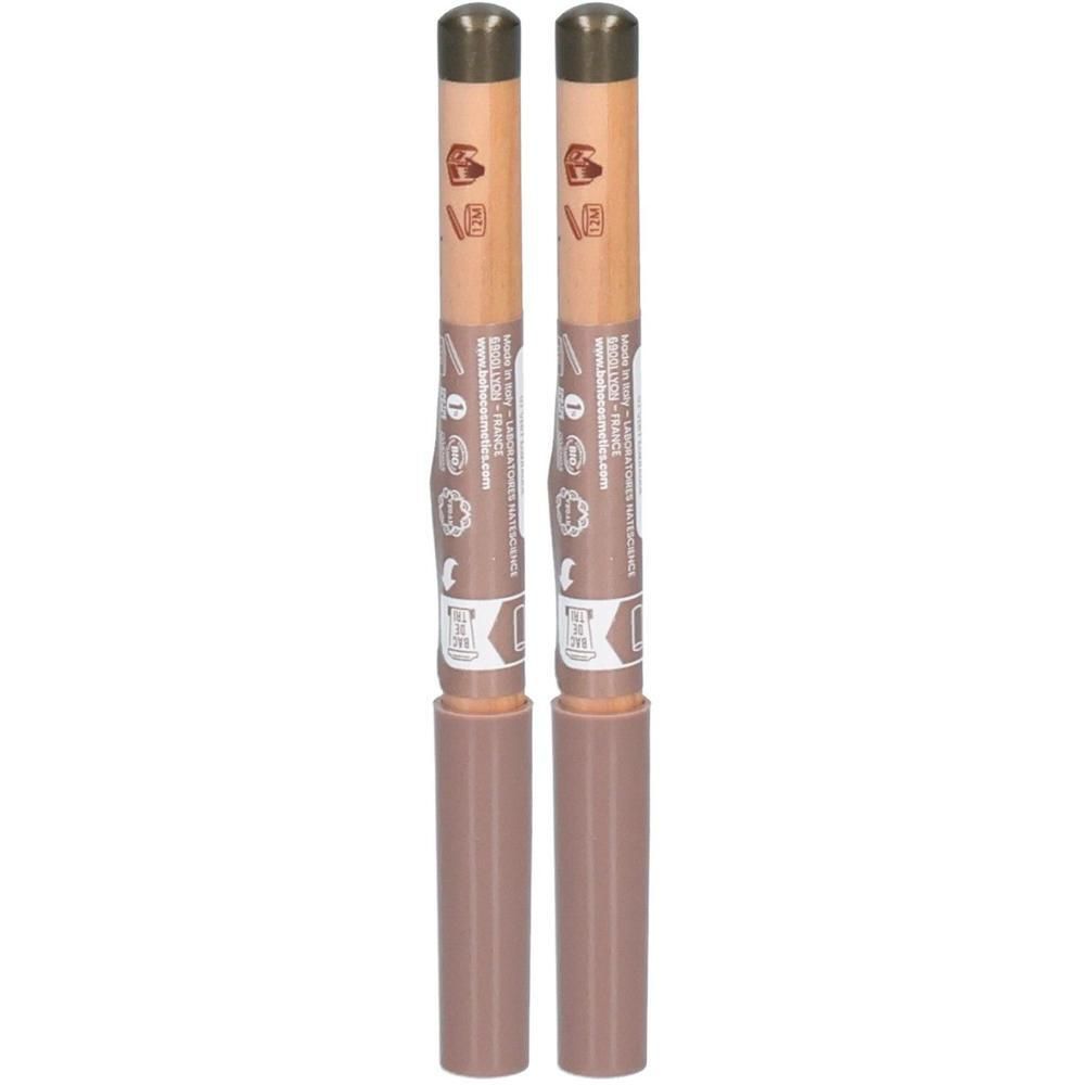 Deux crayons avec pointes et manchons bruns. Logos et texte visibles sur les crayons.