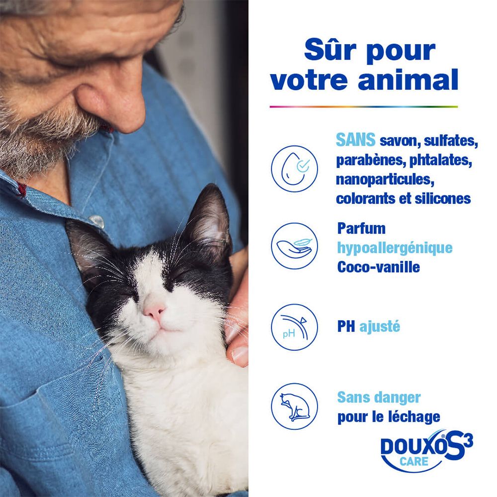 Homme tenant un chat, DOUXO S3 CARE : sans savon, sulfates, parabènes. Parfum hypoallergénique.