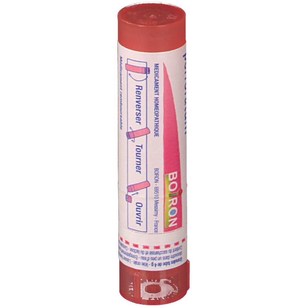 Tube de granules Boiron Hypericum perforatum 7 ch avec instructions d'utilisation.