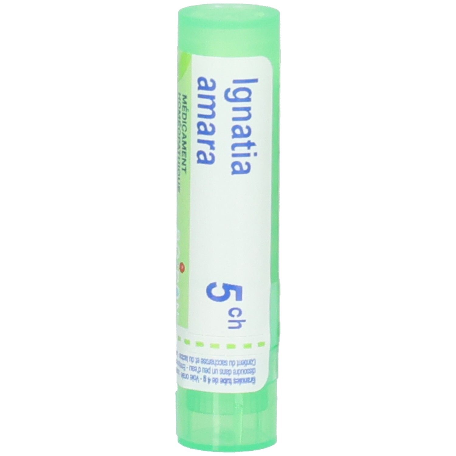Tube vert avec étiquette blanche. Inscription: Ignatia amara 5 ch, Boiron. Forme cylindrique.