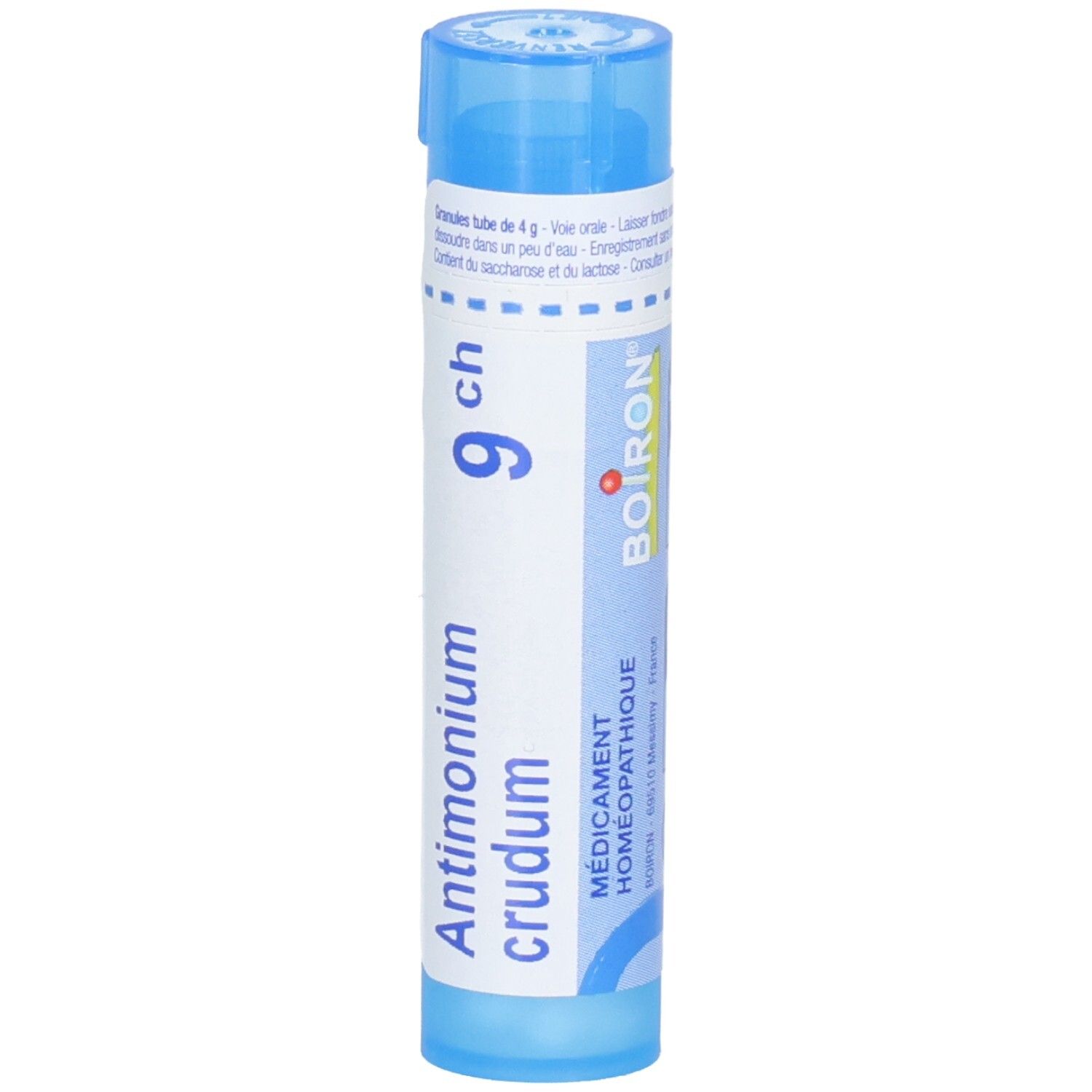 Tube de granules Boiron Antimonium crudum 9 ch. Tube bleu avec étiquette blanche et logo Boiron.
