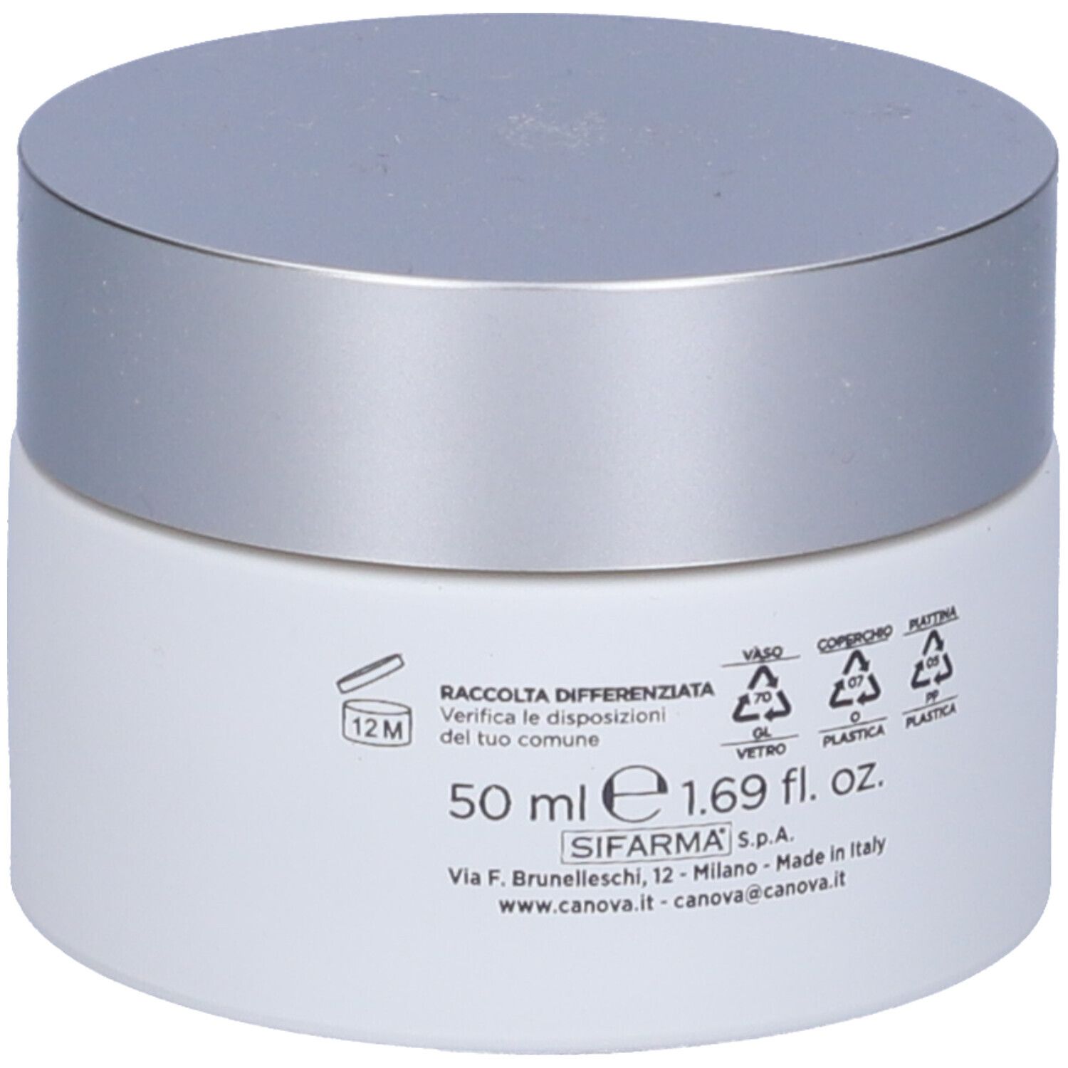 Pot de crème blanc avec couvercle argenté. Inscription: 50 ml e 1,69 fl. oz. Texte et symboles. Fabriqué en Italie.
