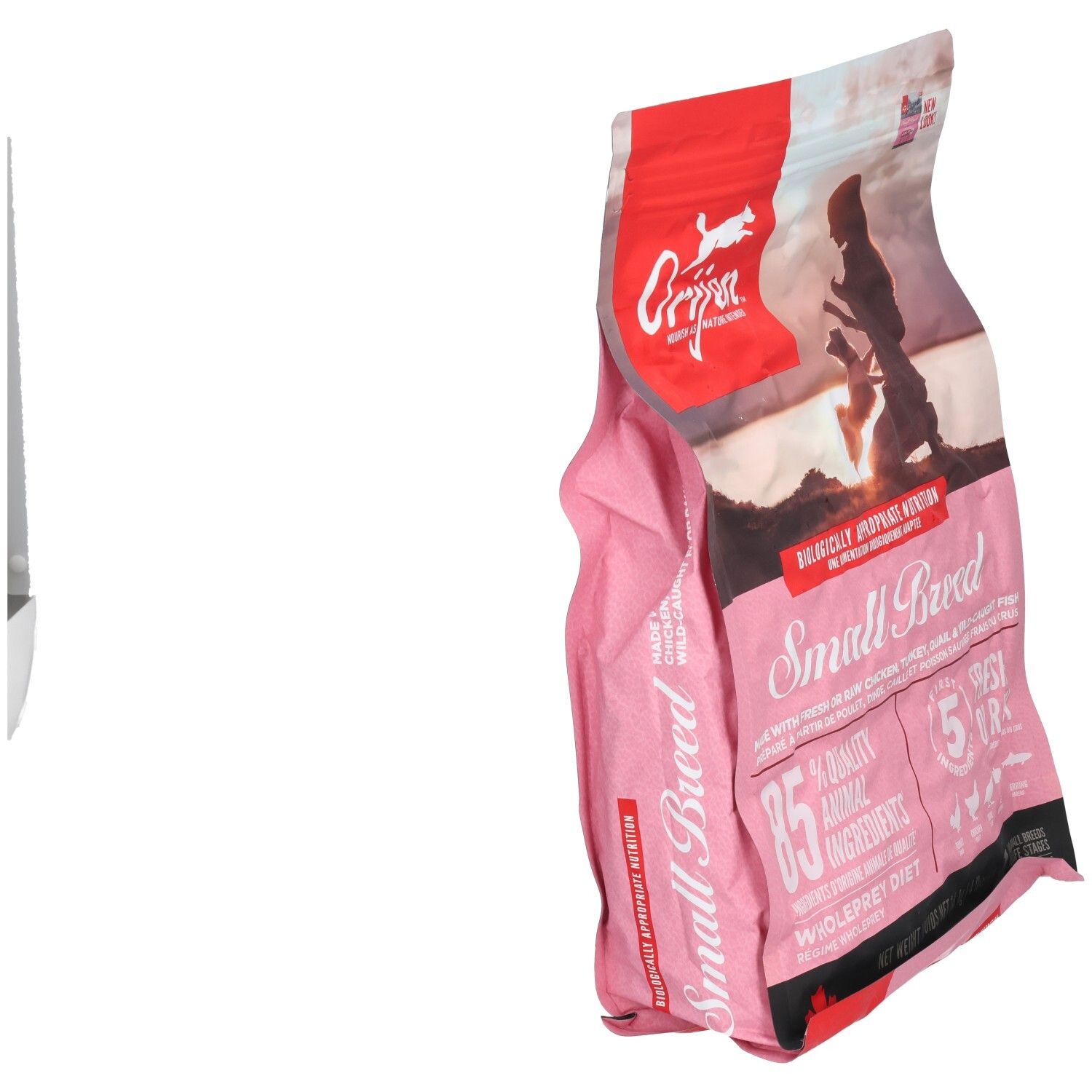 Paquet rose avec logo "Orijen" et texte "Small Breed". Contient 85% d'ingrédients animaux. Poids net : 1,8 kg.