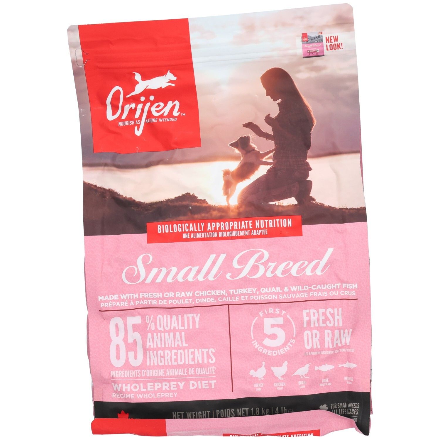 Paquet rose avec logo "Orijen" et texte "Small Breed". Contient 85% d'ingrédients animaux. Poids net : 1,8 kg.