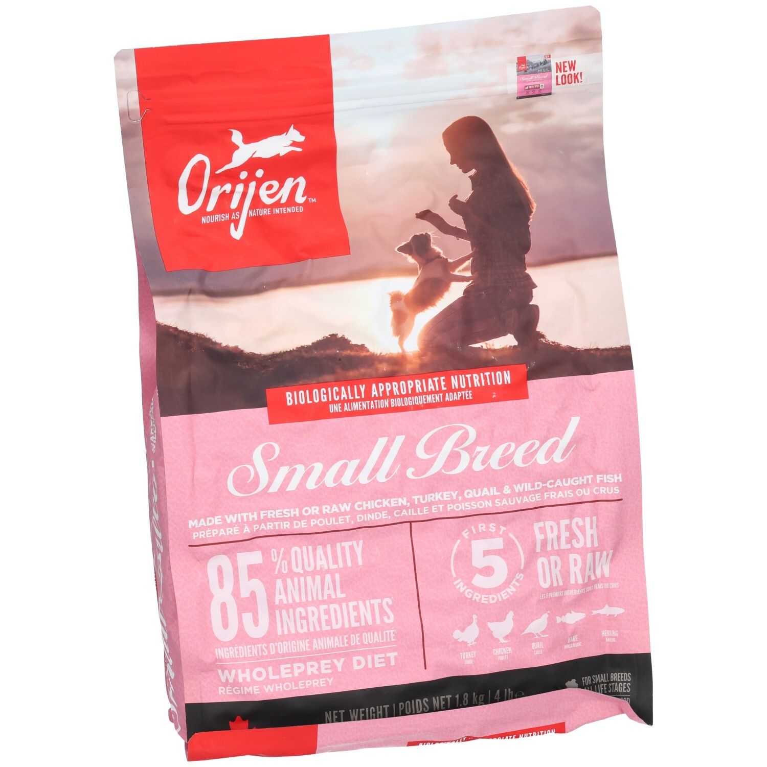Paquet rose avec logo "Orijen" et texte "Small Breed". Contient 85% d'ingrédients animaux. Poids net : 1,8 kg.