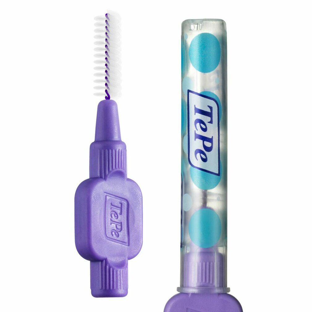Brossette interdentaire violette TePe avec tête de brosse blanche. À côté d'un capuchon de protection transparent avec des points bleus.